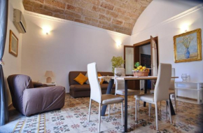 L'Arco, Terrasini